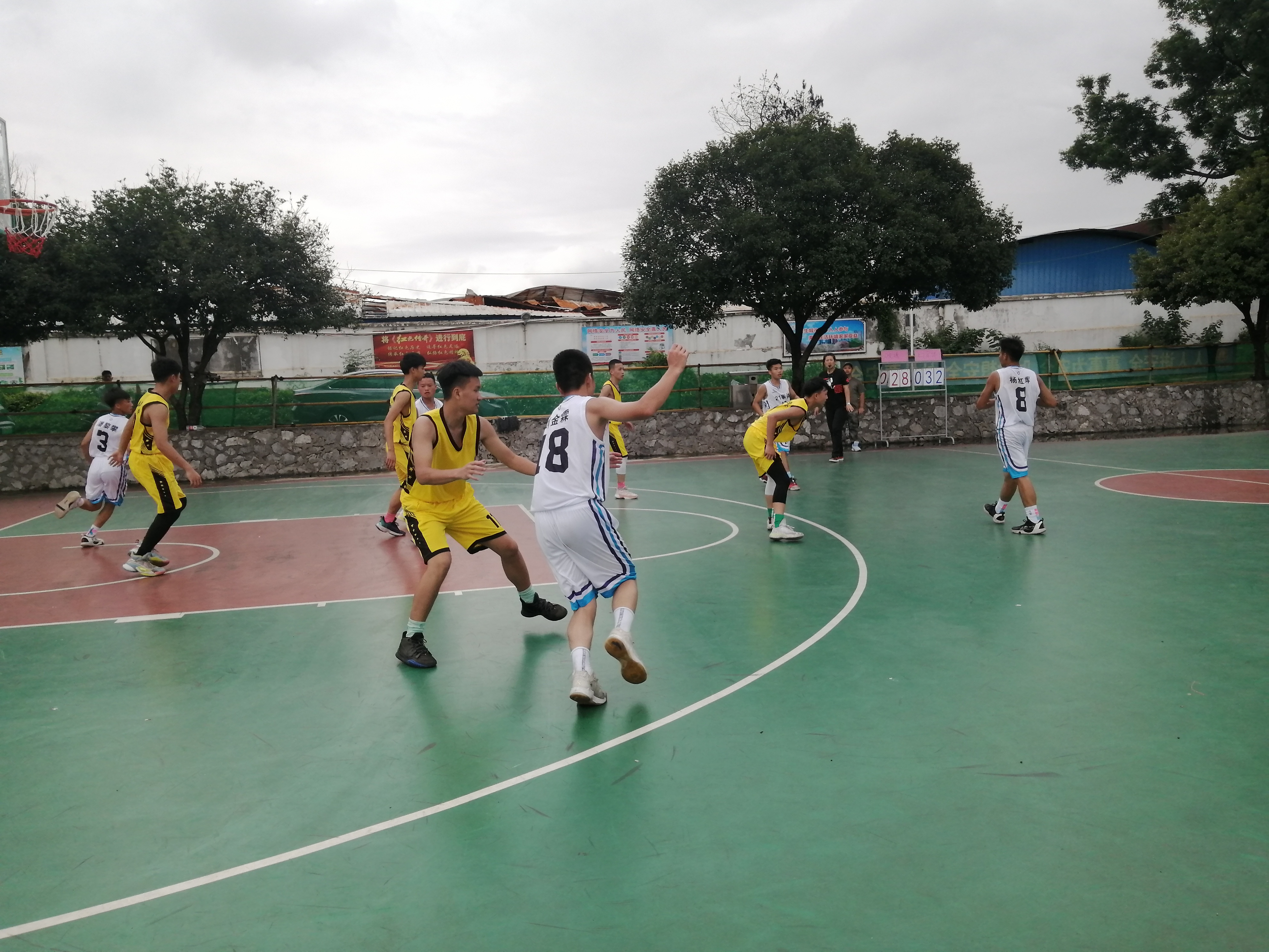柳州市交通学校2022年文体艺术节——篮球比赛开赛了