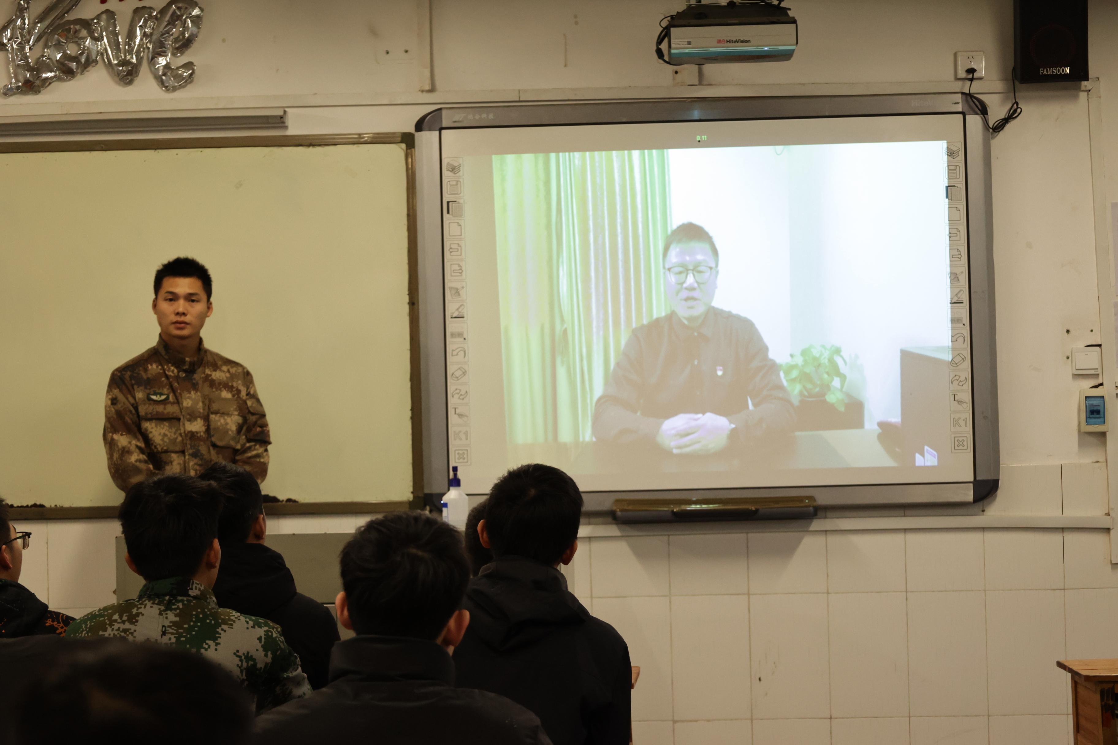 2024，赢一次！ ——柳州市交通学校召开2024年春季学期开学典礼