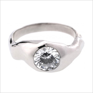 Diamond ring from Bario Neal