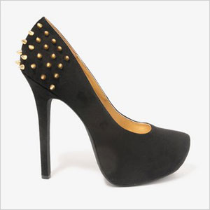 Forever 21 skiked heel pump